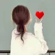 依女士的个人头像
